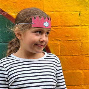'Who am I?' Christmas Cracker Crown Kit