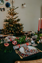 Traditional Tartan Luxury Christmas Crackers