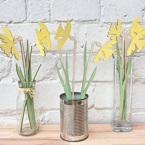 Hand Painted Wooden Daffodil Stem