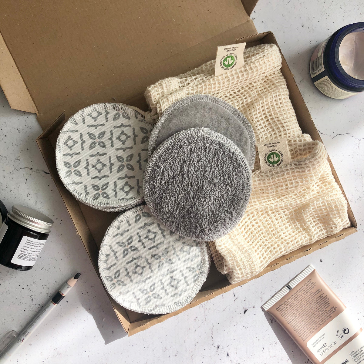 Eco-Friendly Reusable Facial Rounds Set - Various Designs