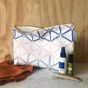 Kenza toiletry Bag