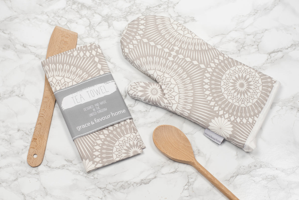 Nickel Oven Glove