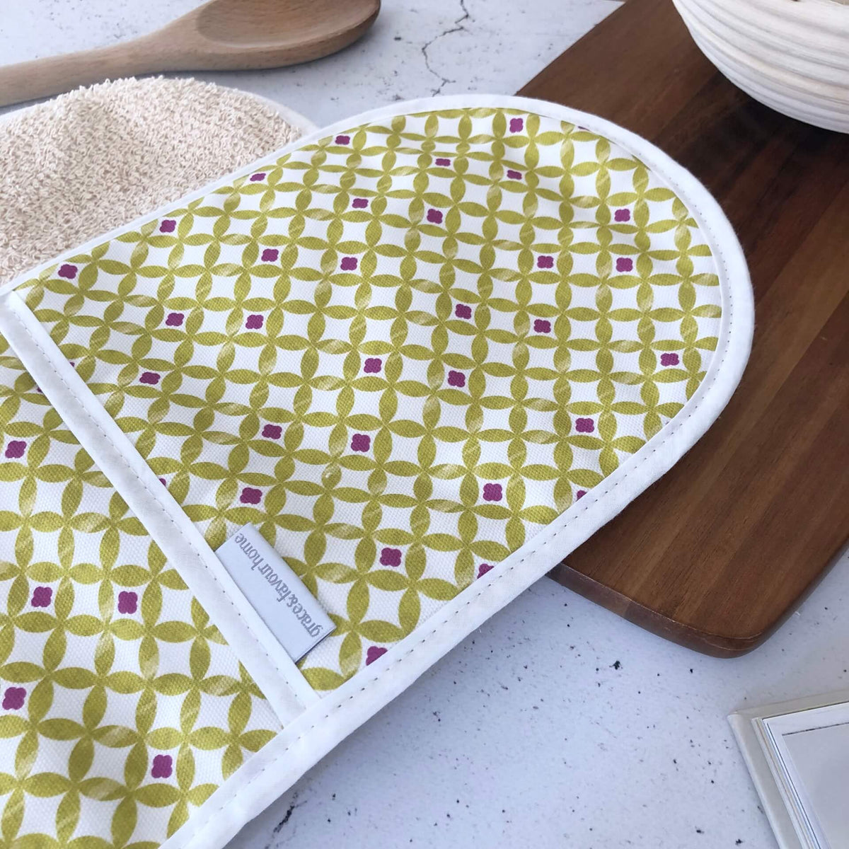 Paola Double Oven Glove